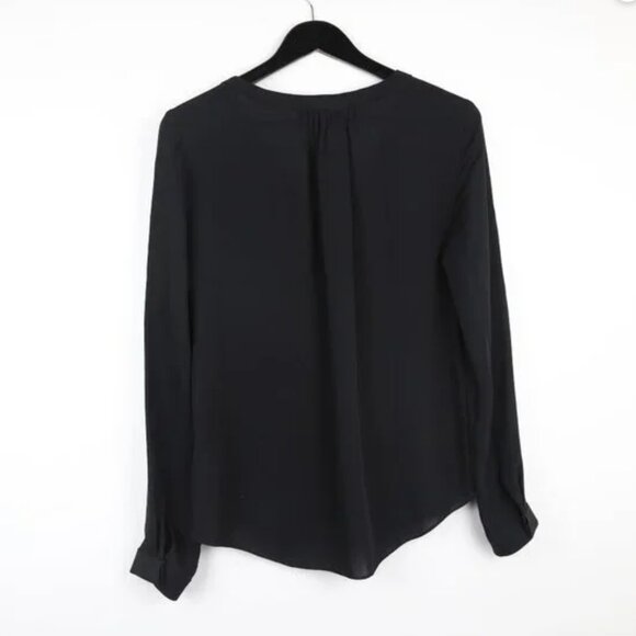Aritzia T.Babaton 100% Silk Bergen Button Down Long Sleeve Black Blouse - Picture 6 of 6